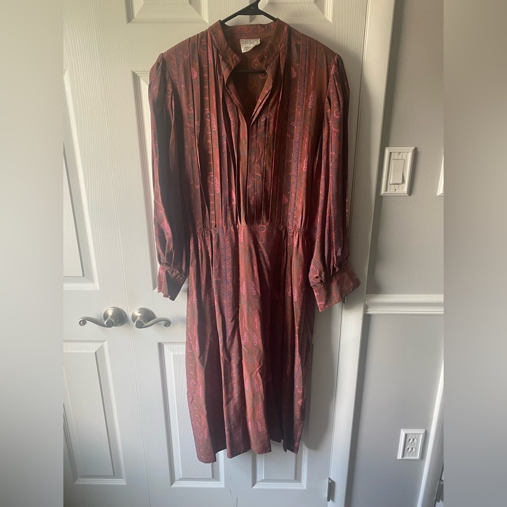 VINTAGE SILK LONG SLEEVE MIDI DRESS